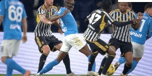 【意甲】拉斯帕多里绝杀 那不勒斯2比1尤文图斯