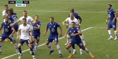 九游体育-图赫尔：握手时应该看着对方眼睛 但孔蒂不这么想