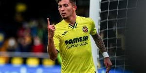 上赛季4球10助，记者：寻埃泽替代者，水晶宫有意黄潜边锋皮诺