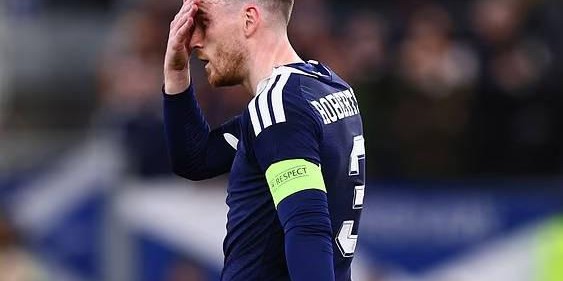 九游体育APP-苏格兰队被部分球迷嘘，罗伯逊：不知道他们是不是纯想发嘘声