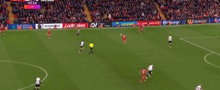 1740612353424082355.gif 利纽93.gif